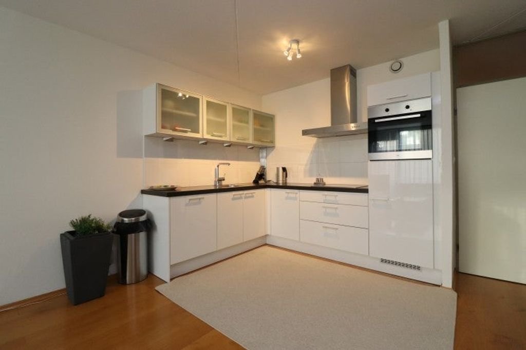 Gemeubileerd 3-kamer appartement in Stadsdriehoek - Afbeelding 1