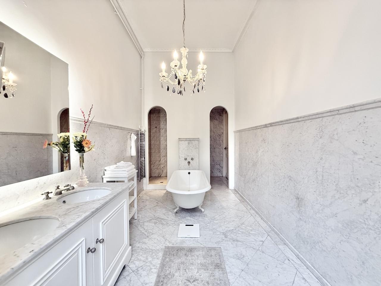 123 m² Furnished Living Near Vondelpark - Image 14