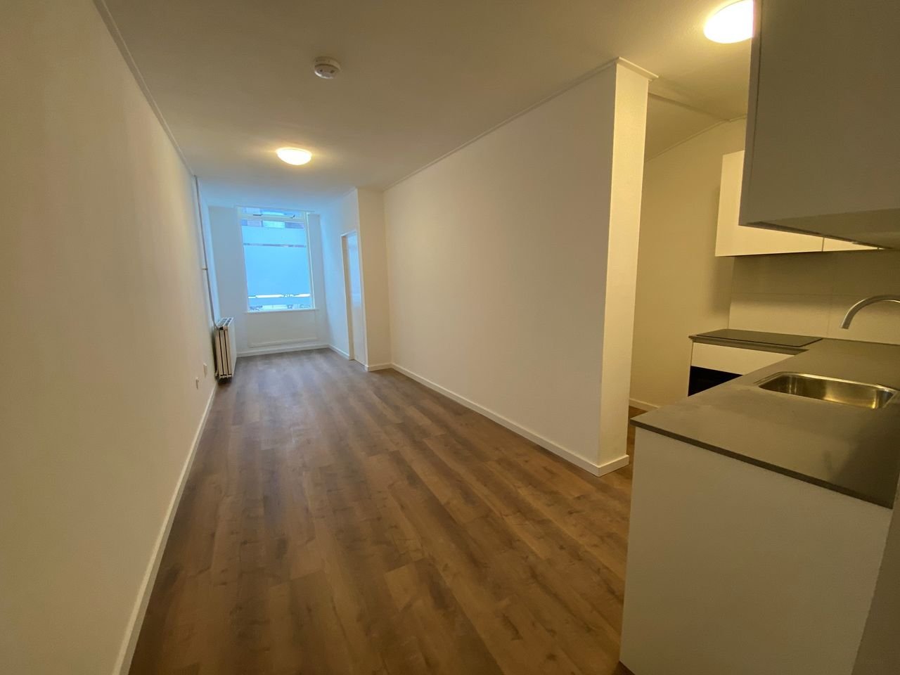 Kamer met eigen keuken vlak bij UMCG - Afbeelding 4