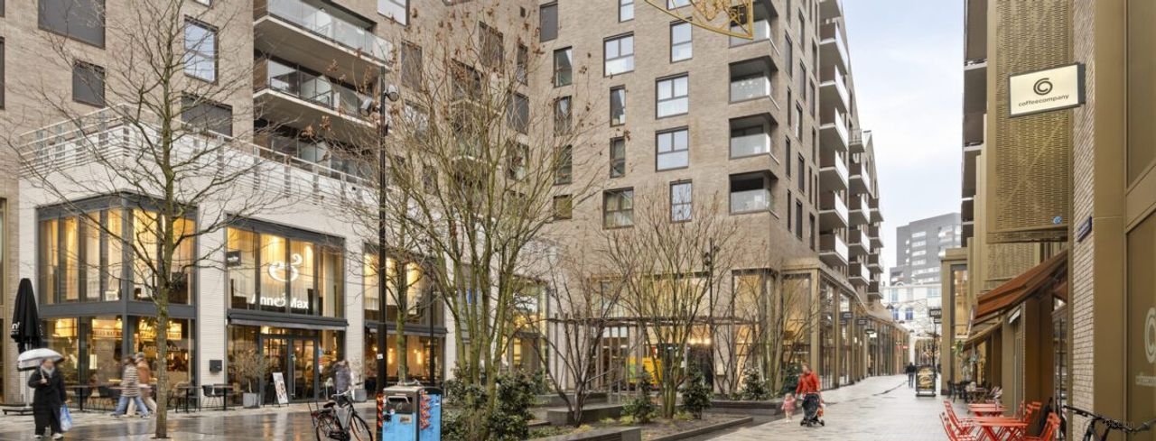 Modern stadsappartement met balkon - Afbeelding 2