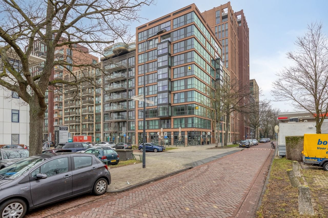 Spacious 4-room apartment Leiden - Image 8