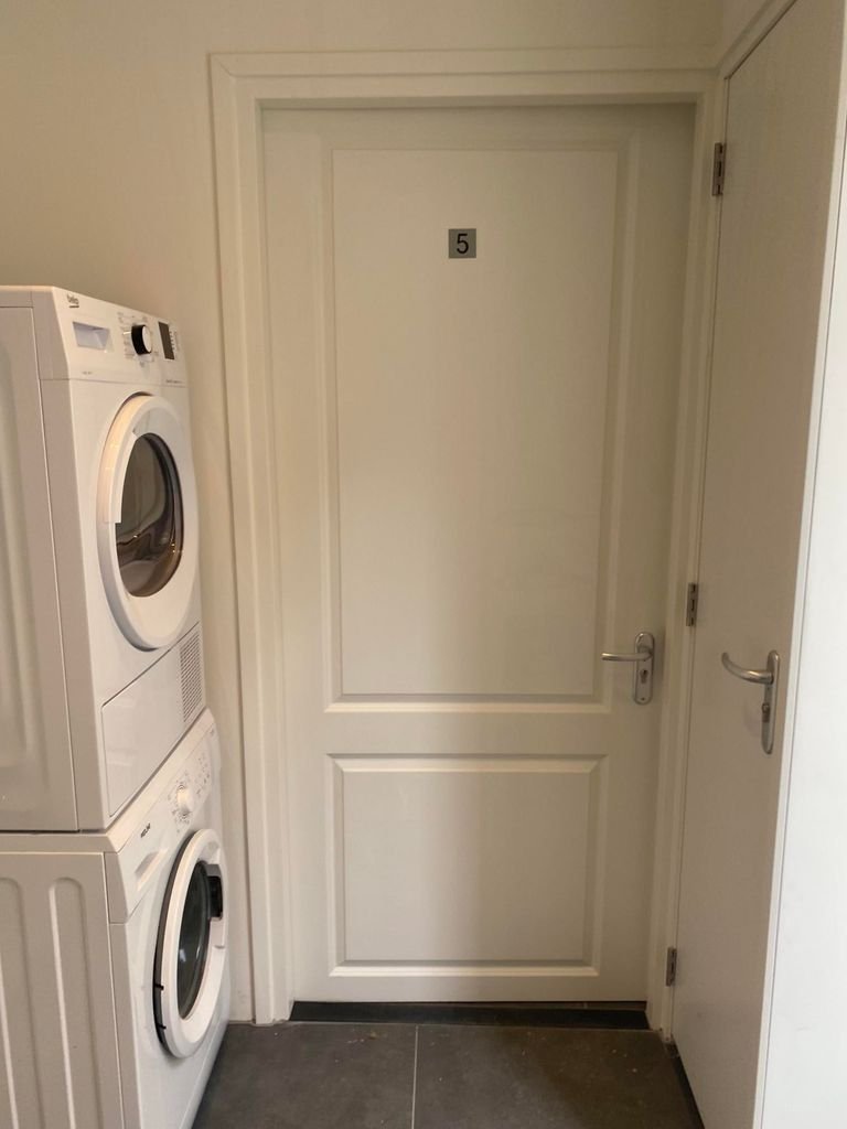 Gemeubileerde studio in Sint Jansteen - Afbeelding 2