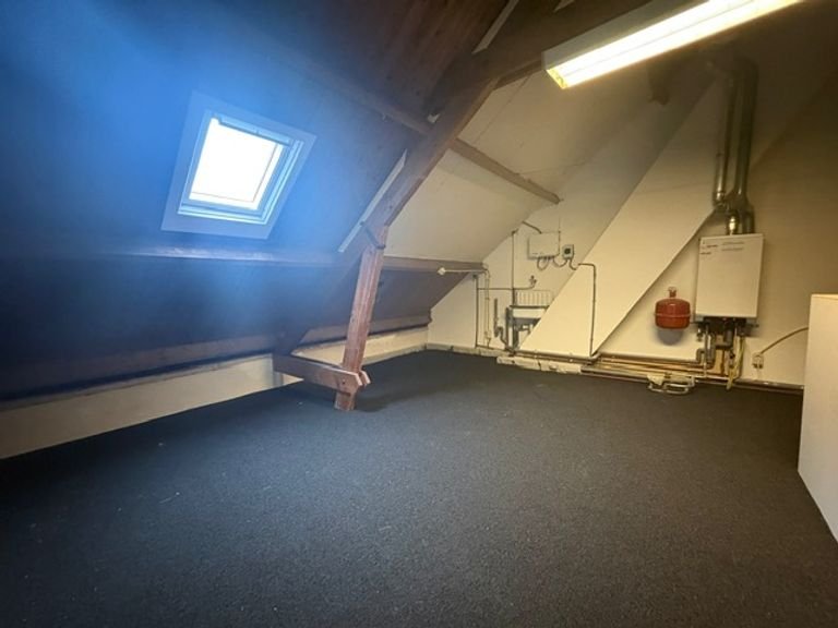 Hoekwoning Utrecht-Oost met tuin en parkeren - Afbeelding 18