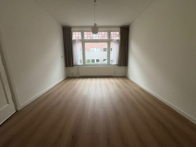 Hoekwoning Utrecht-Oost met tuin en parkeren - Afbeelding 3