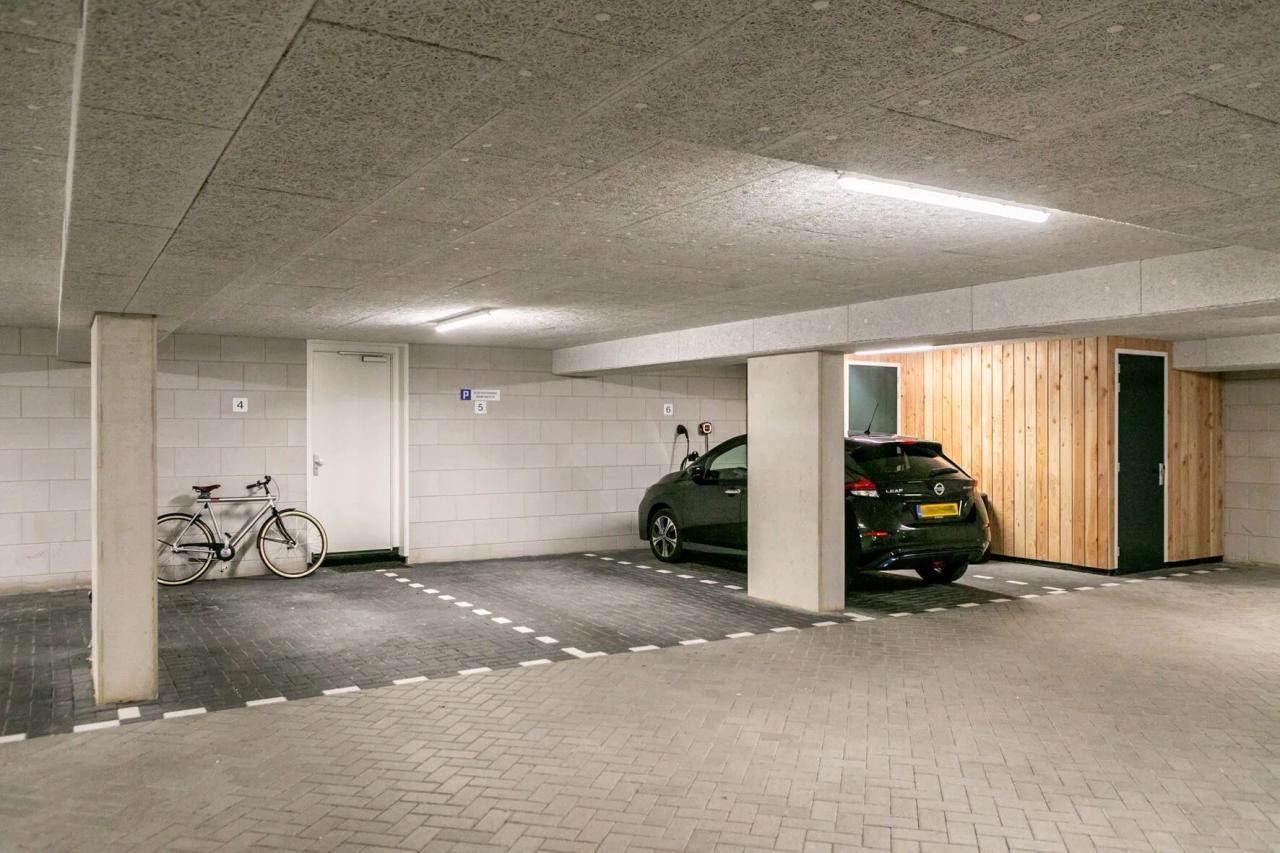 Living on Nieuwe Gracht with an elevator - Image 34