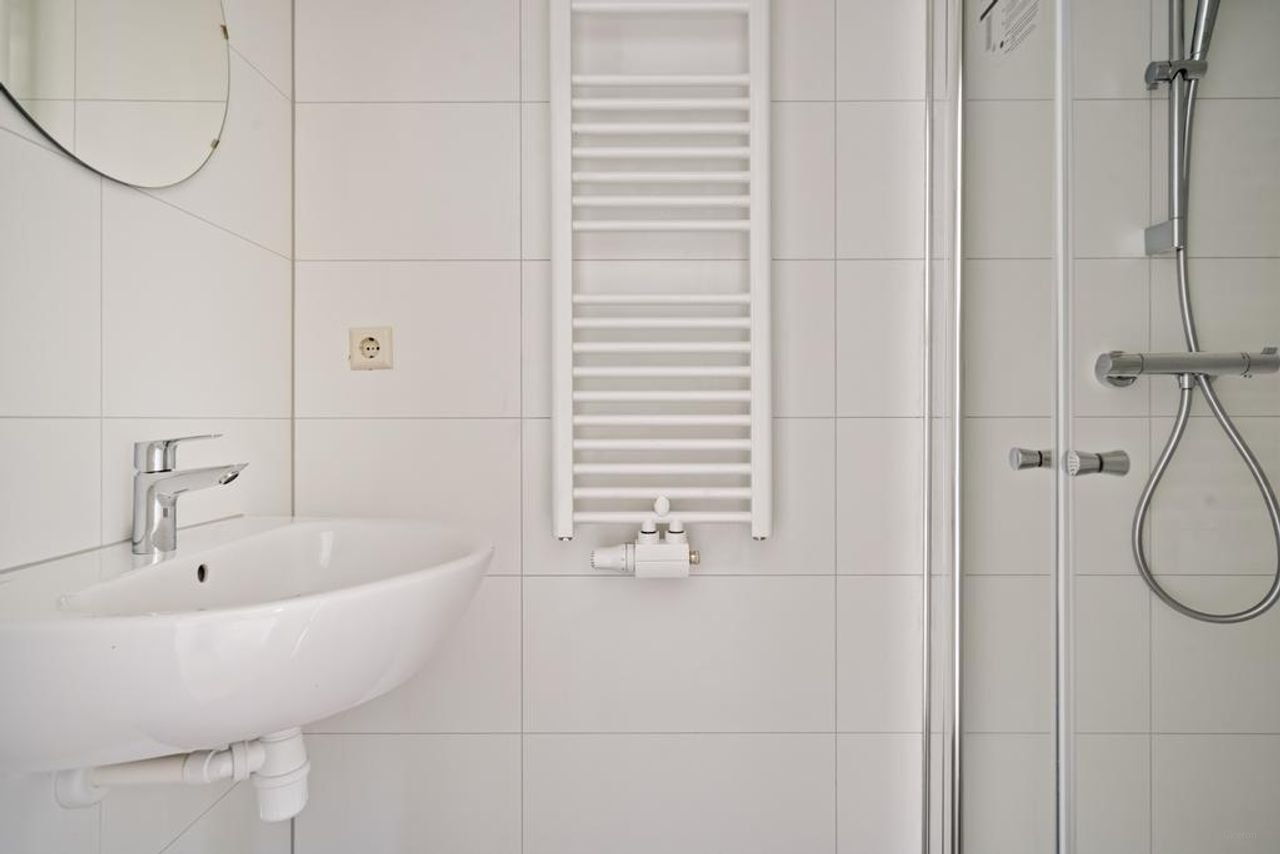 Renovated almshouse for seniors - Image 23