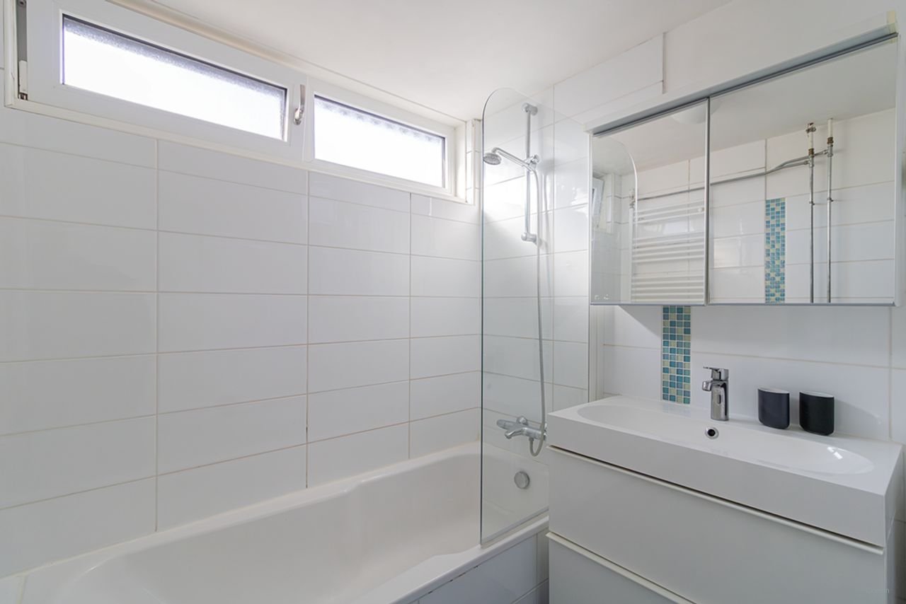 Bright corner house of 108m² in Amstelveen - Image 6