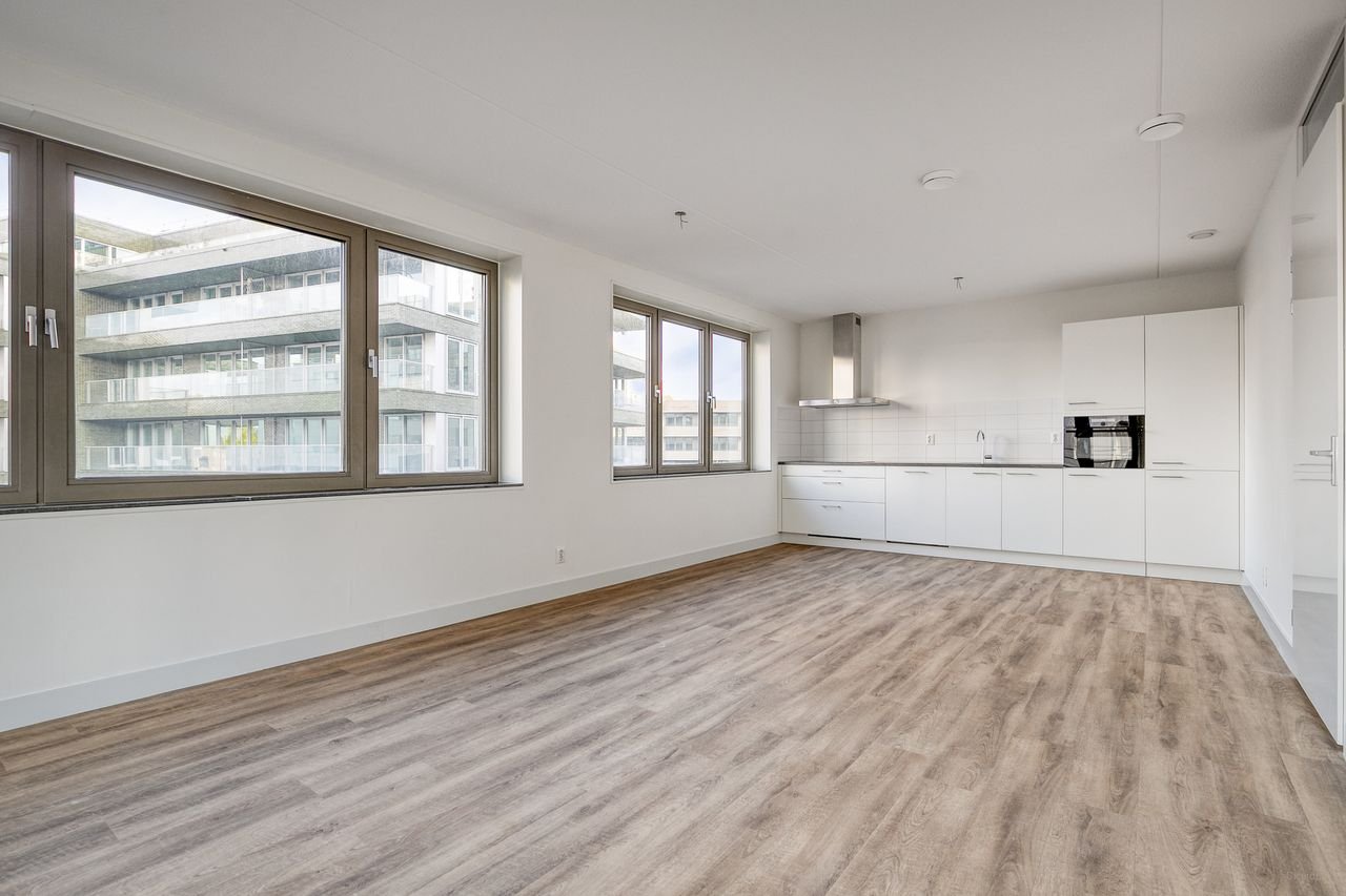 Nieuwbouw in Noord: 3 kamers & ruim balkon - Afbeelding 2