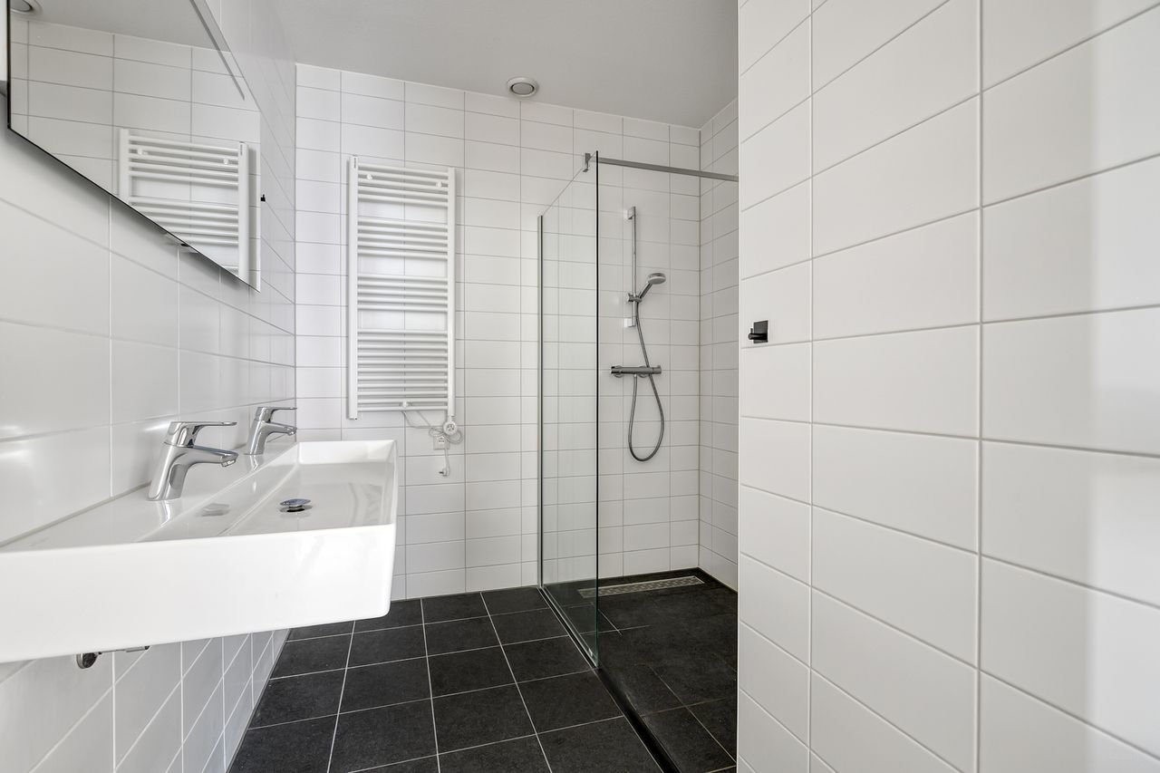 Nieuwbouw in Noord: 3 kamers & ruim balkon - Afbeelding 7