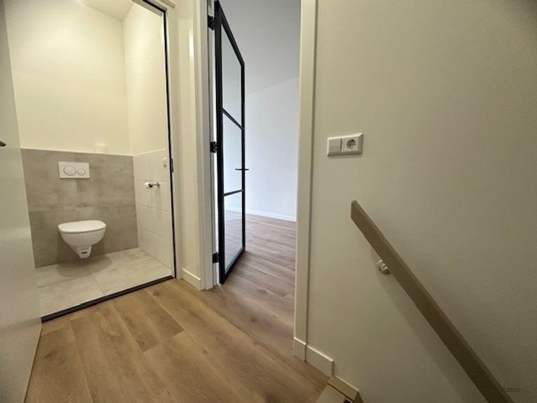 Luxury apartment (106m²) with roof terrace - Image 5