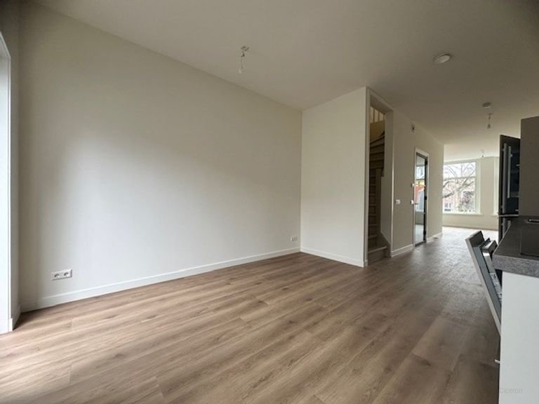 Luxury apartment (106m²) with roof terrace - Image 7