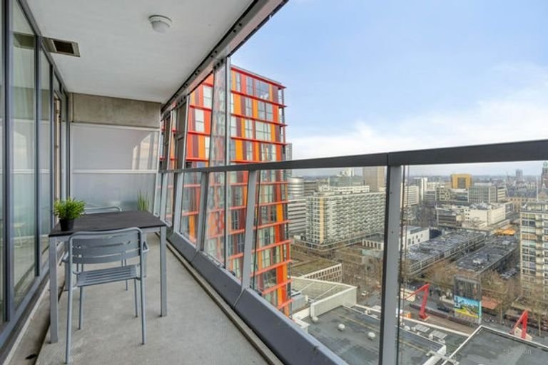 Wonen met uitzicht op de 18e verdieping - Afbeelding 12