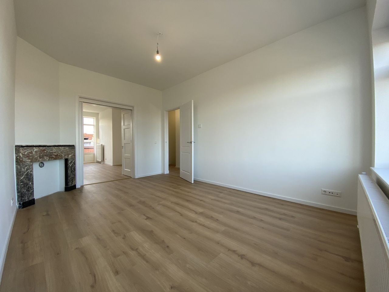 Gerenoveerd dubbel bovenhuis aan de kade - Afbeelding 4