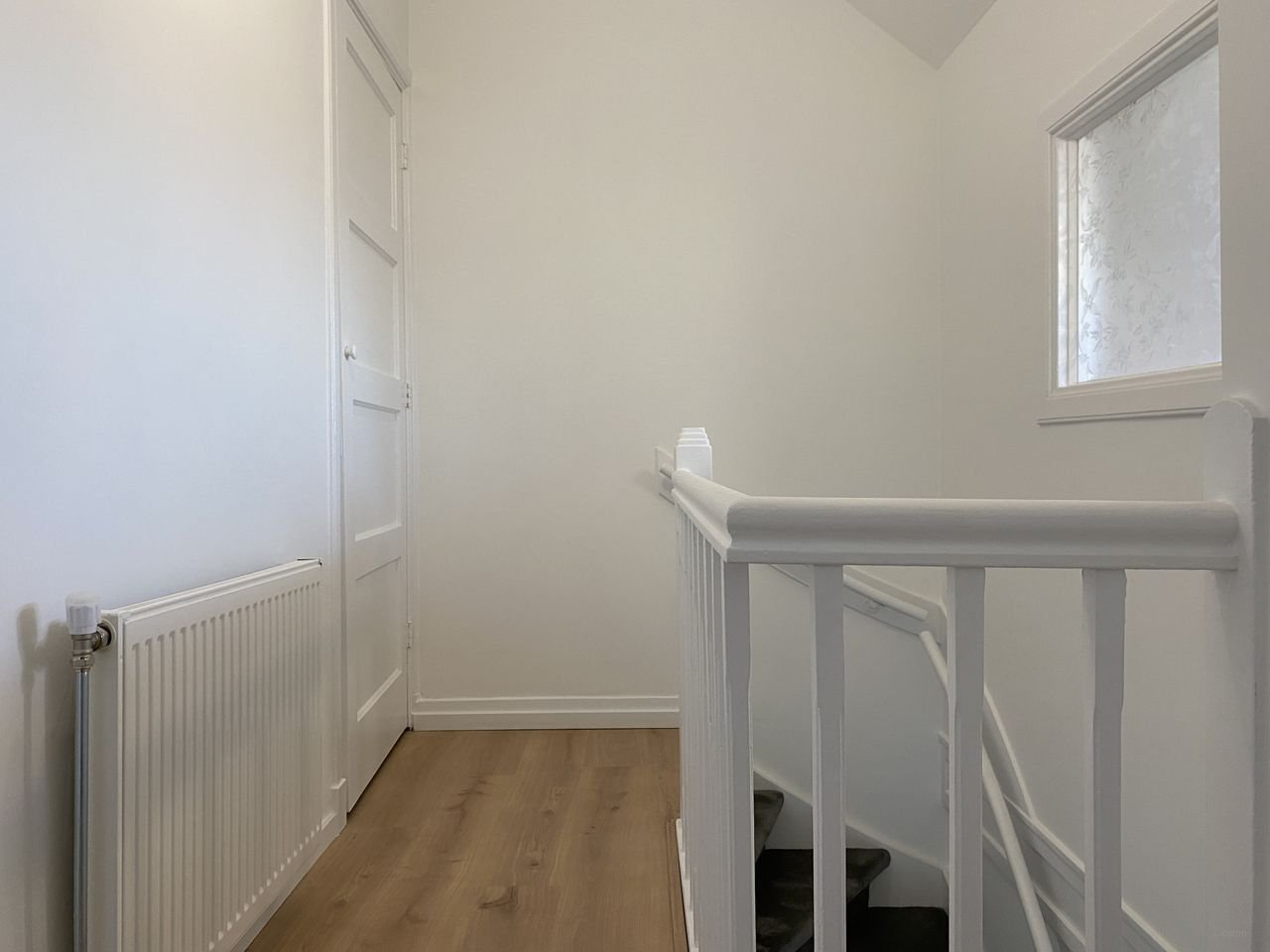 Gerenoveerd dubbel bovenhuis aan de kade - Afbeelding 16