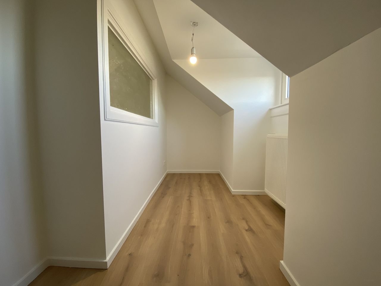 Gerenoveerd dubbel bovenhuis aan de kade - Afbeelding 17