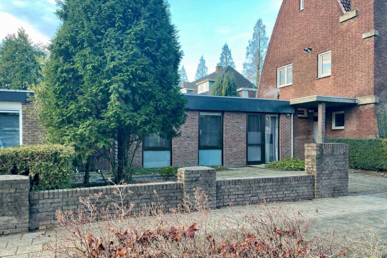 Bungalow met atelier en zuidtuin - Afbeelding 1