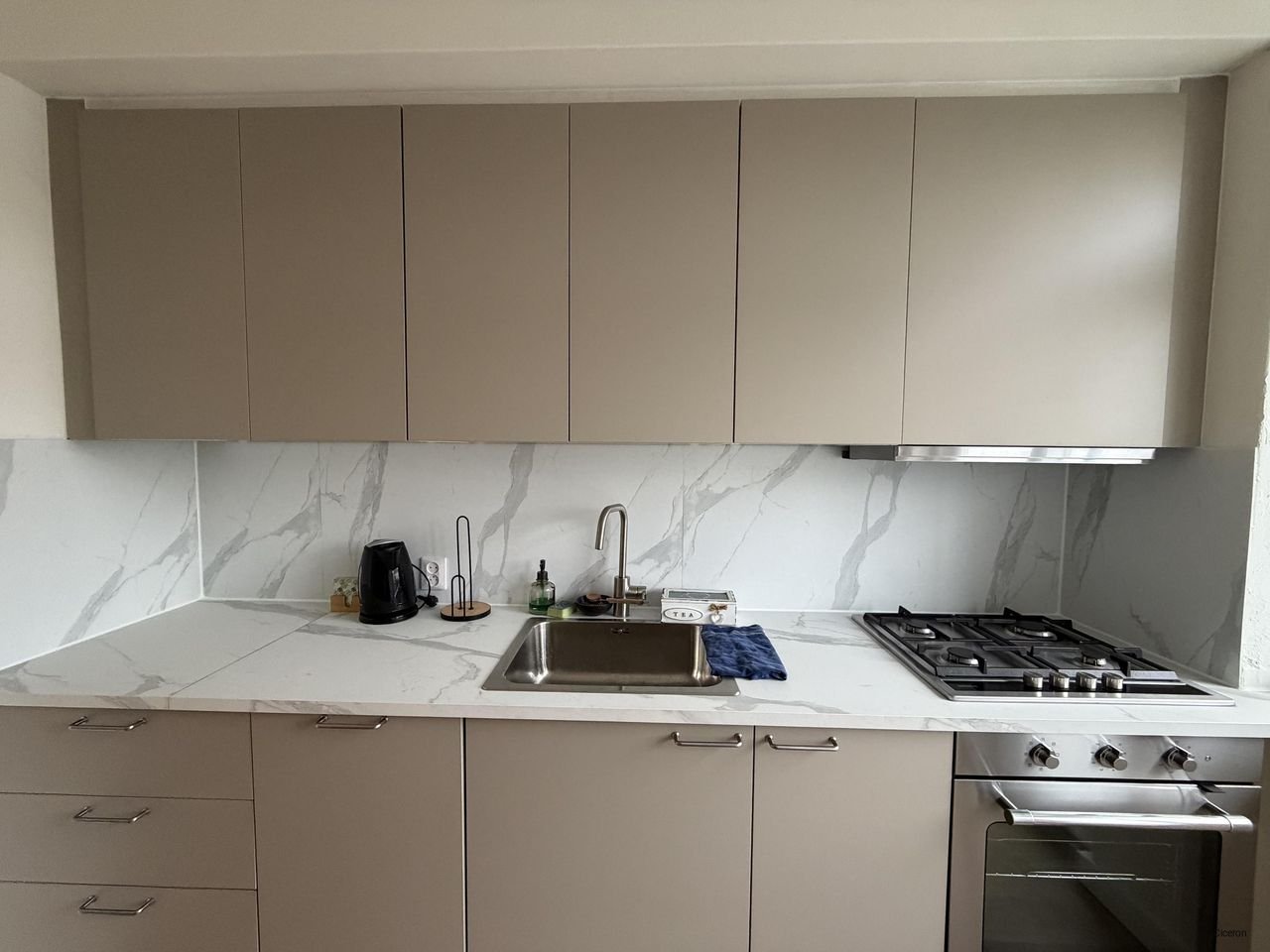 Licht 3-kamer appartement met twee balkons - Afbeelding 9