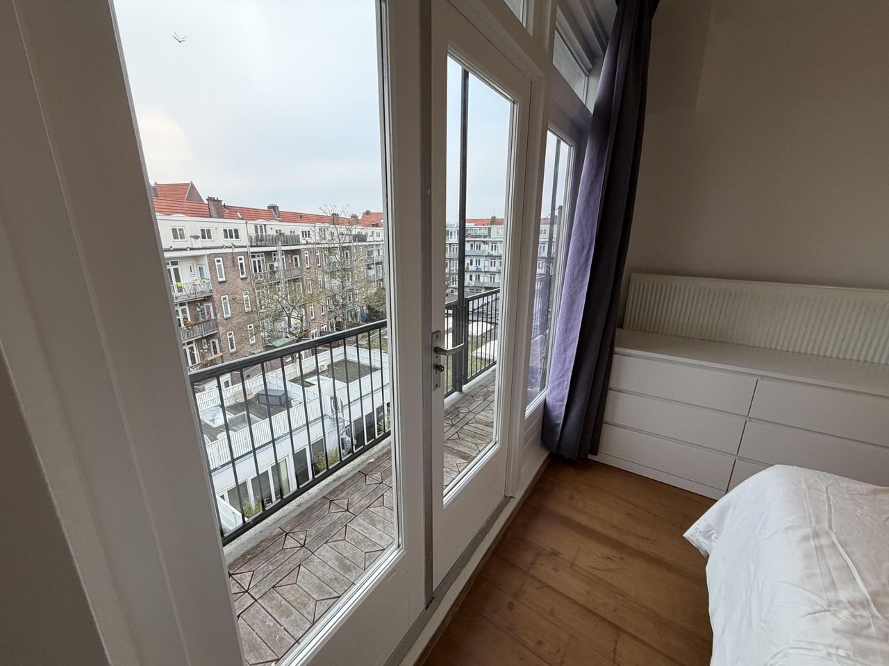 Licht 3-kamer appartement met twee balkons - Afbeelding 35