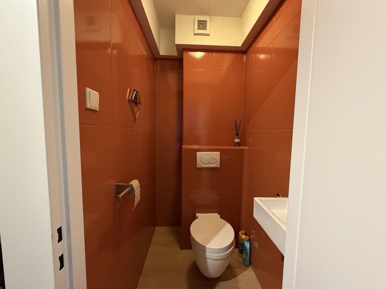 Licht 3-kamer appartement met twee balkons - Afbeelding 19