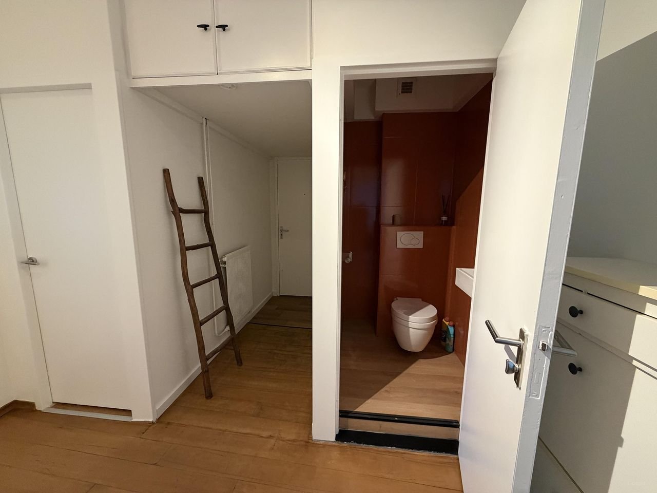 Licht 3-kamer appartement met twee balkons - Afbeelding 18