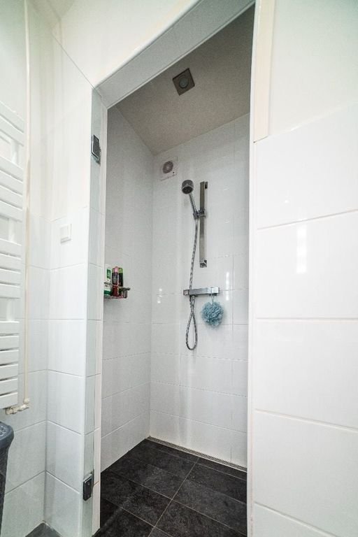 Licht hoekappartement met twee balkons in West - Afbeelding 17