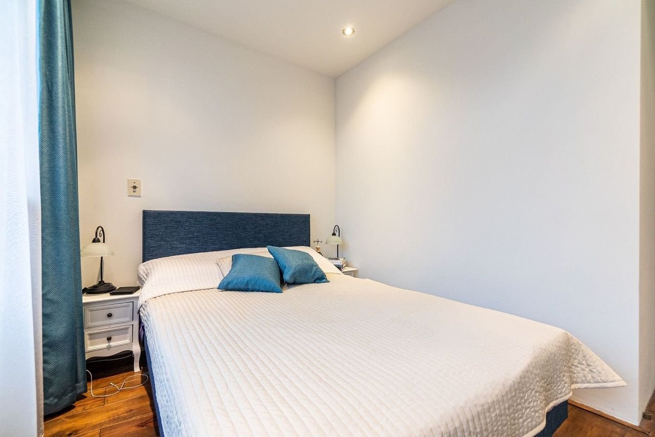 Licht hoekappartement met twee balkons in West - Afbeelding 11