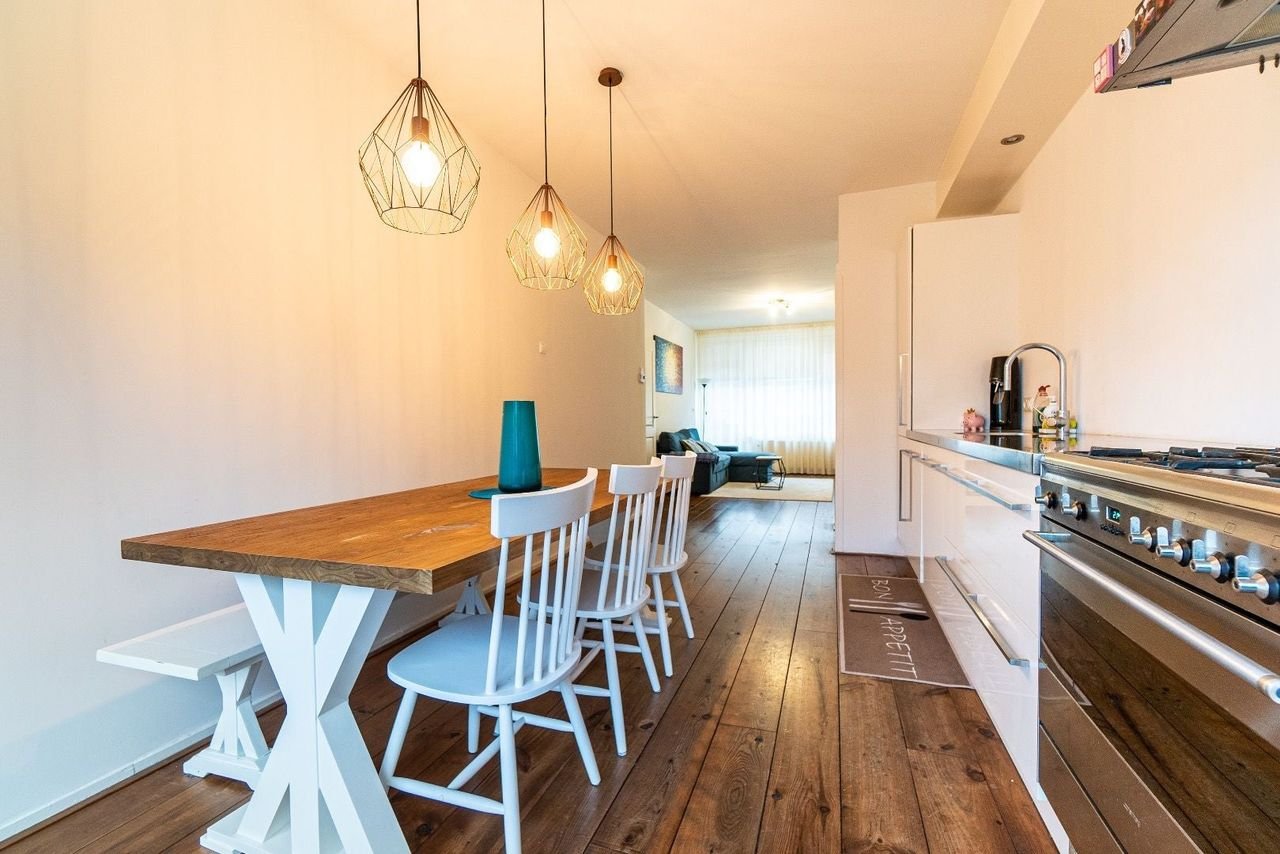 Licht hoekappartement met twee balkons in West - Afbeelding 3