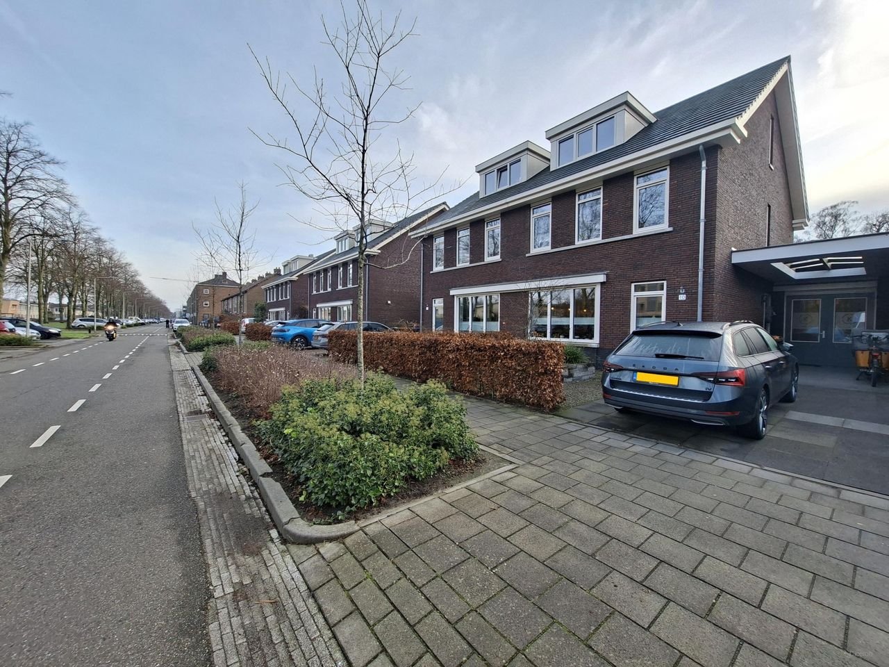 Modern semi-detached house (144m²) with garden in Zeist - Image 1