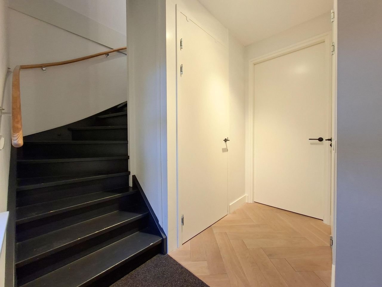 Modern semi-detached house (144m²) with garden in Zeist - Image 3