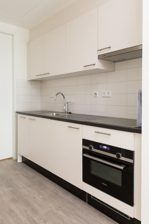 1-bedroom apartment with balcony in Alkmaar - Image 5