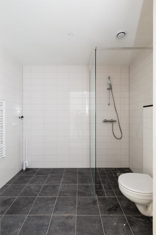 1-bedroom apartment with balcony in Alkmaar - Image 10