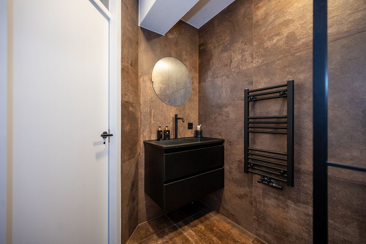 Gemeubileerd huis met garage & label A - Afbeelding 20