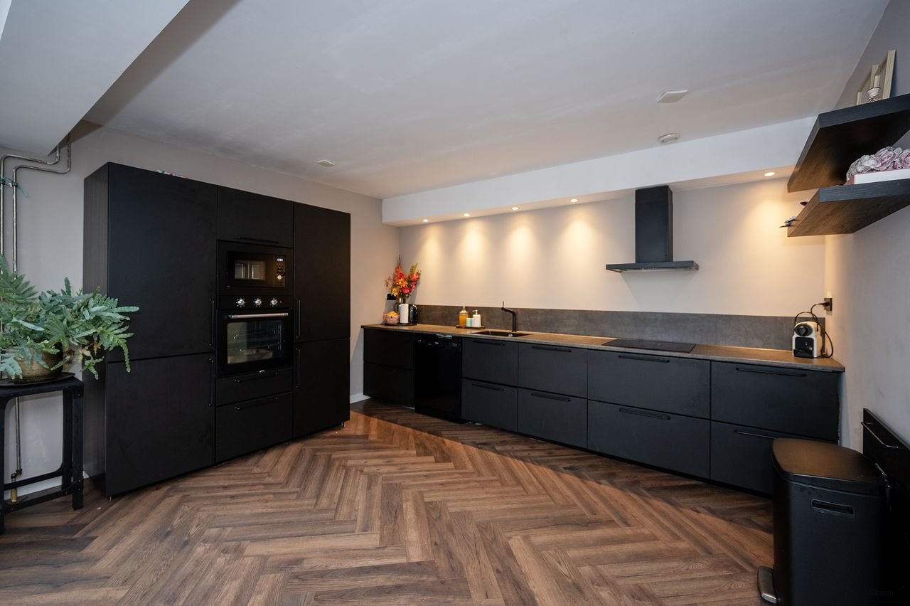 Gemeubileerd huis met garage & label A - Afbeelding 13