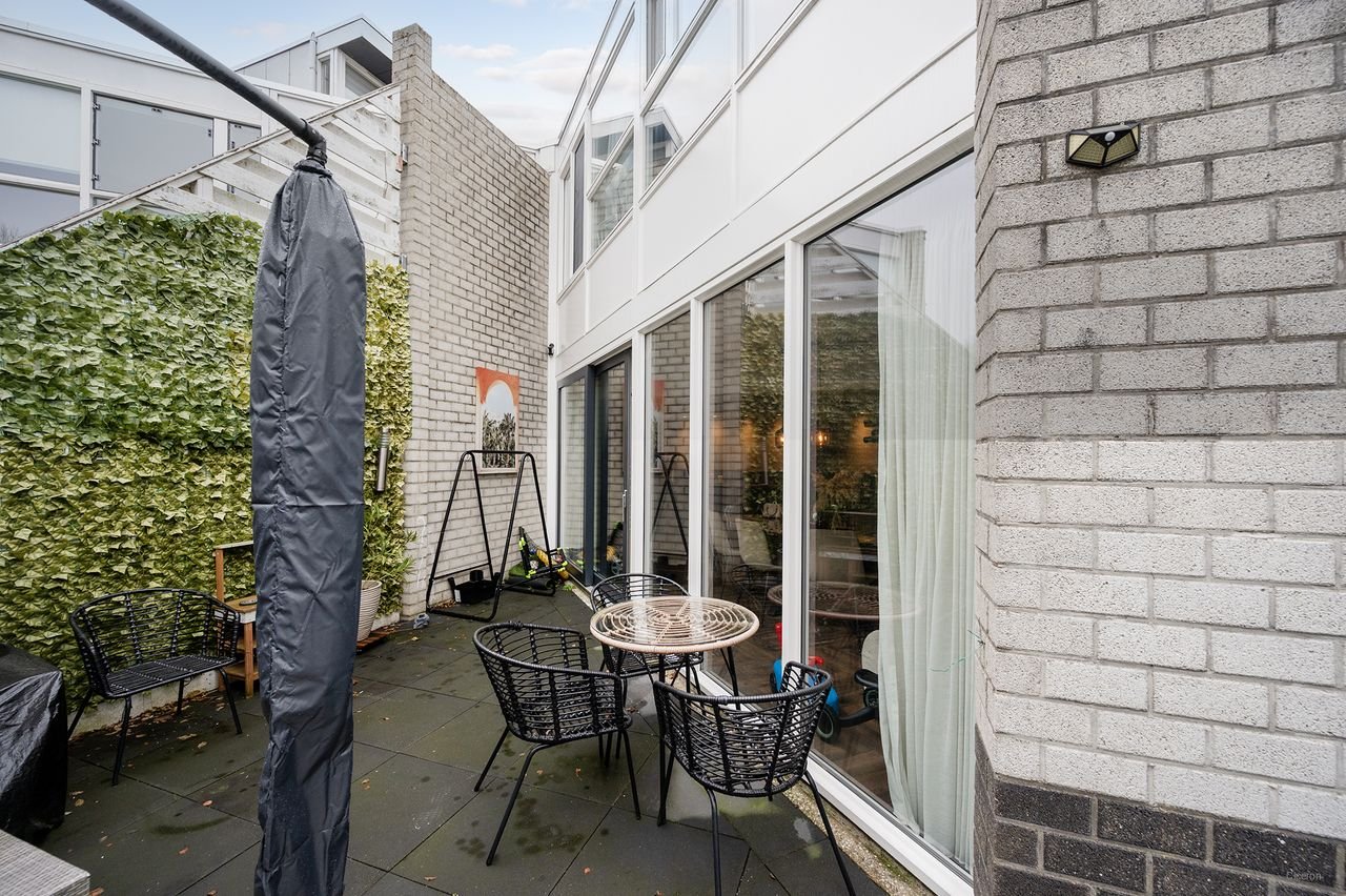 Gemeubileerd huis met garage & label A - Afbeelding 2