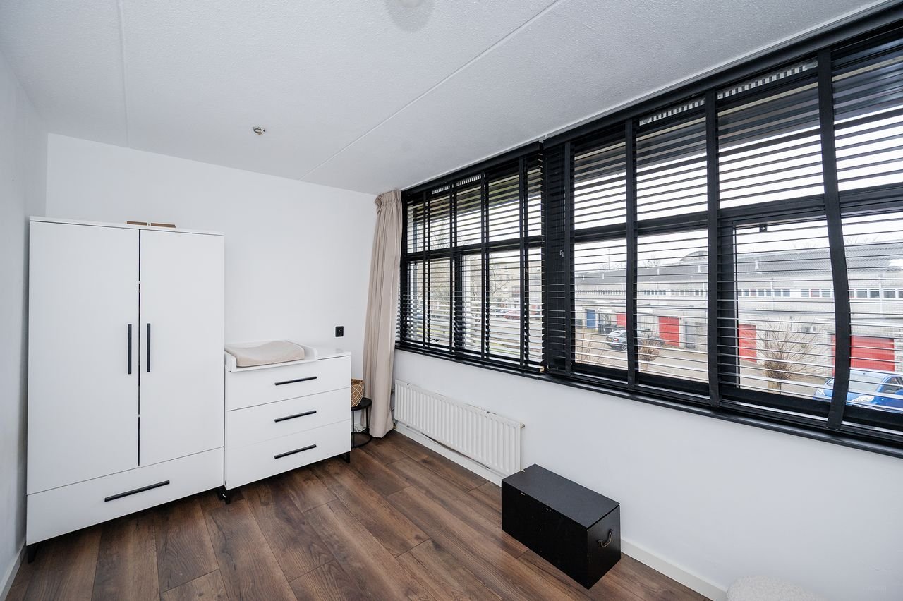 Gemeubileerd huis met garage & label A - Afbeelding 10