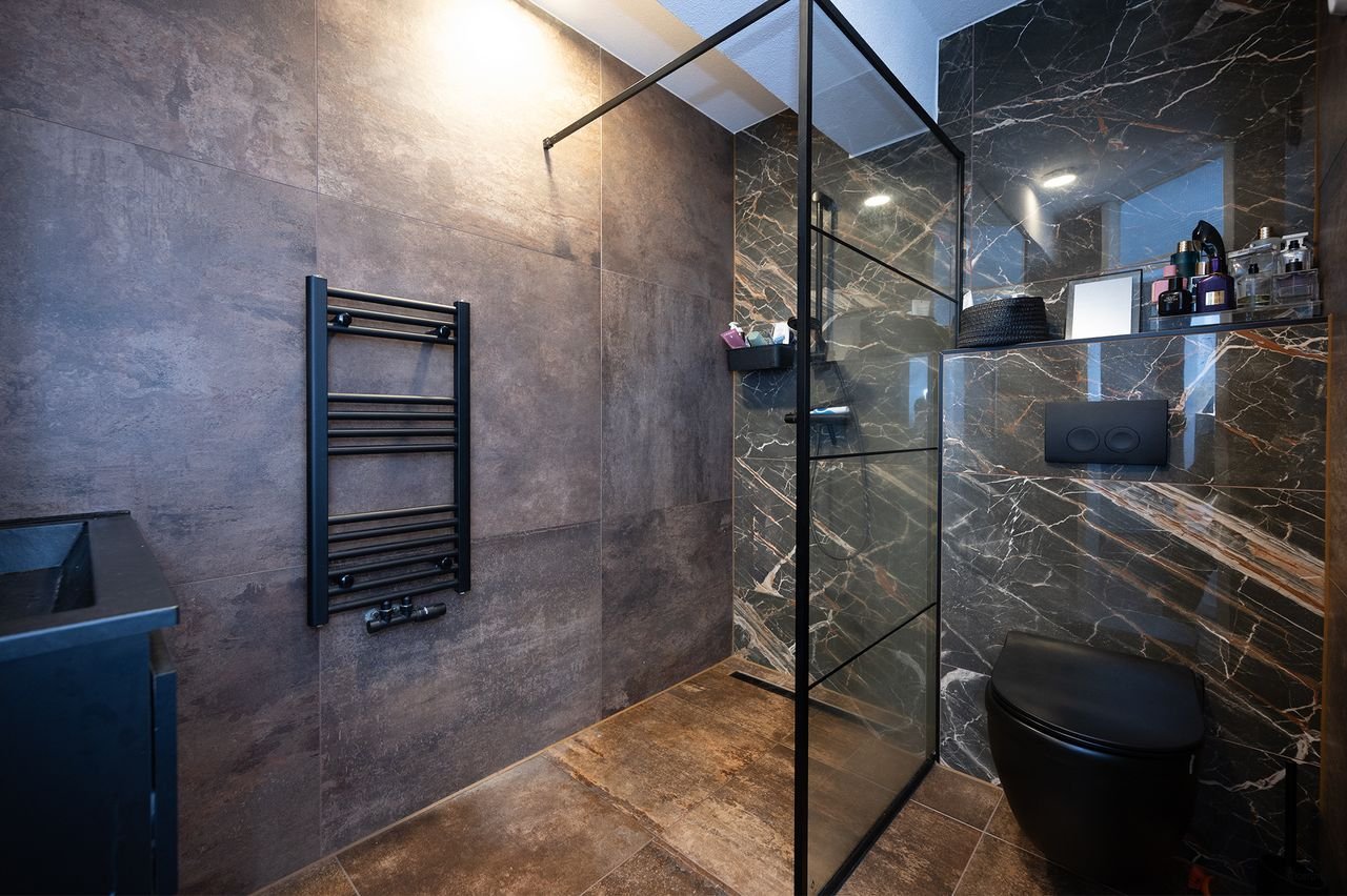 Gemeubileerd huis met garage & label A - Afbeelding 17