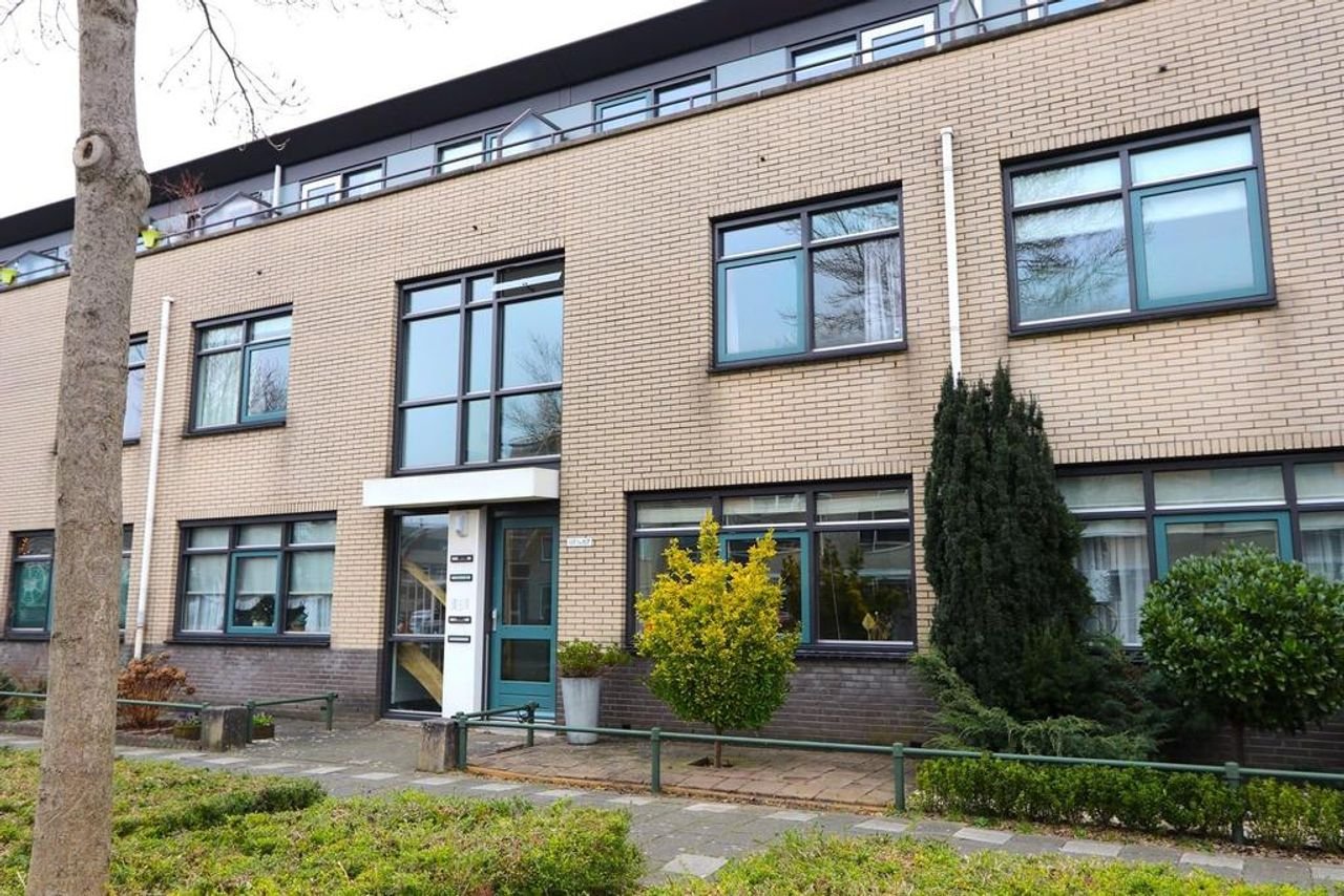 Ruime maisonnette met tuin in Filmwijk - Afbeelding 1