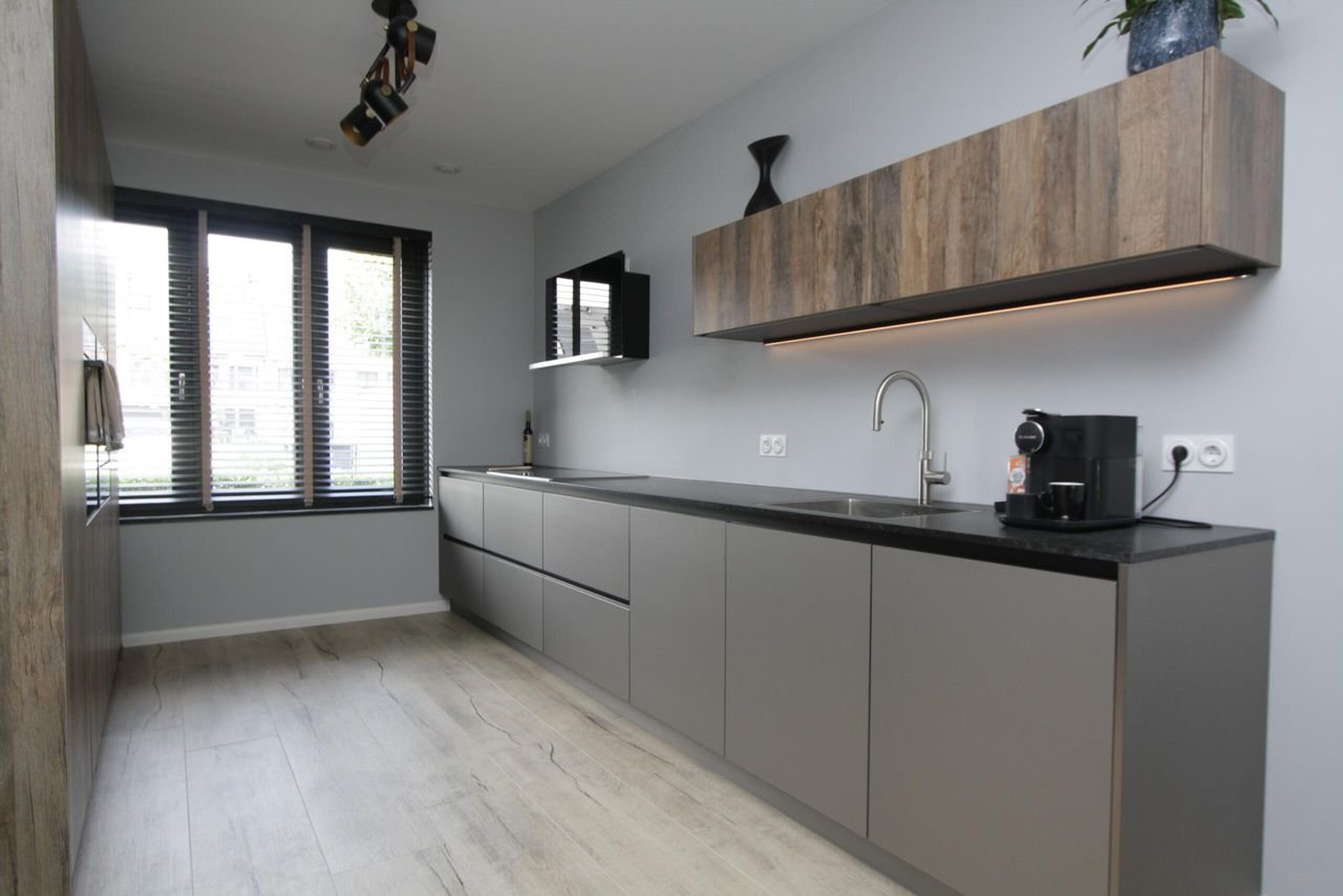 Spacious home (140m²) in Waddinxveen - Image 1