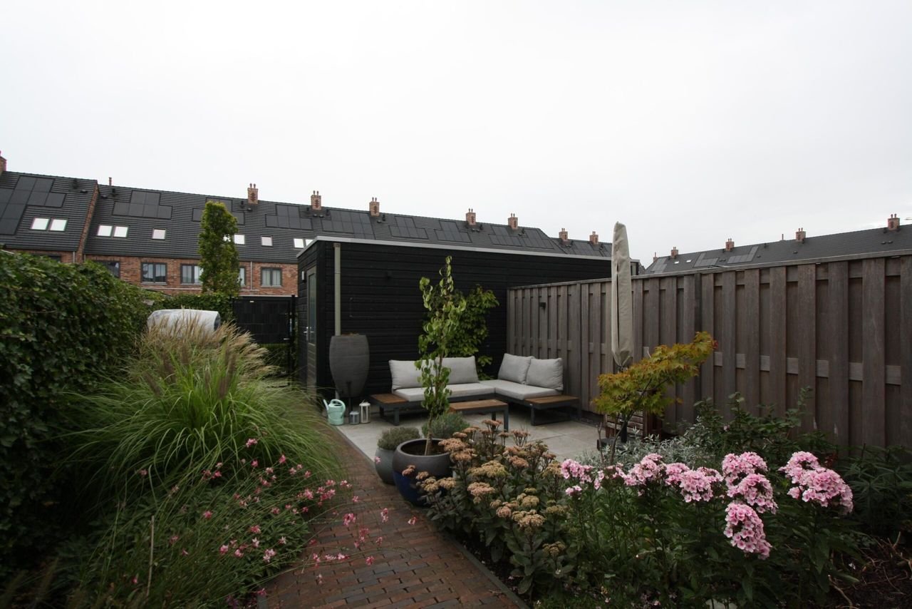 Spacious home (140m²) in Waddinxveen - Image 19