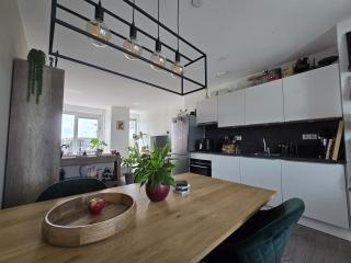Licht 3-kamerappartement vlak bij de binnenstad - Afbeelding 4