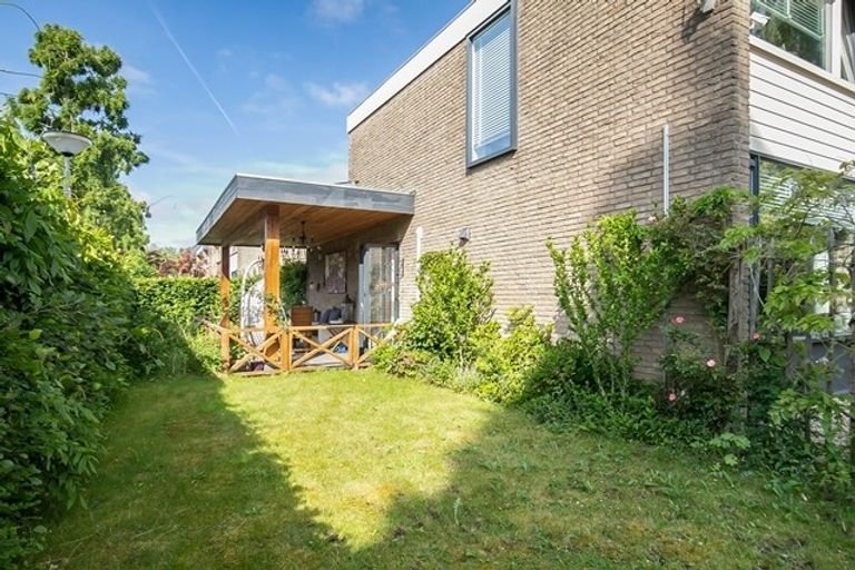 Ruim huis in Ede met 15 zonnepanelen - Afbeelding 21