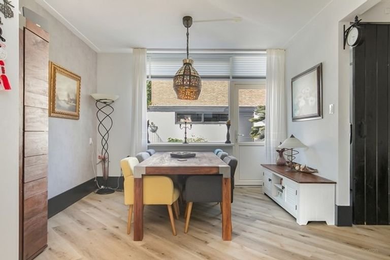 Ruim huis in Ede met 15 zonnepanelen - Afbeelding 5