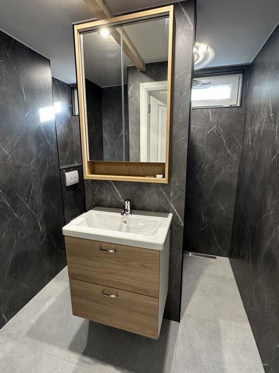 Modern appartement met tuin vlakbij zee - Afbeelding 5