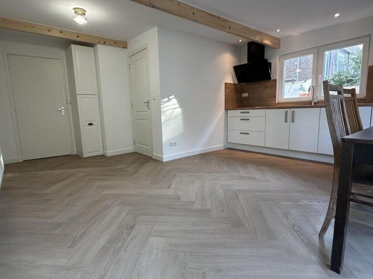 Modern appartement met tuin vlakbij zee - Afbeelding 4