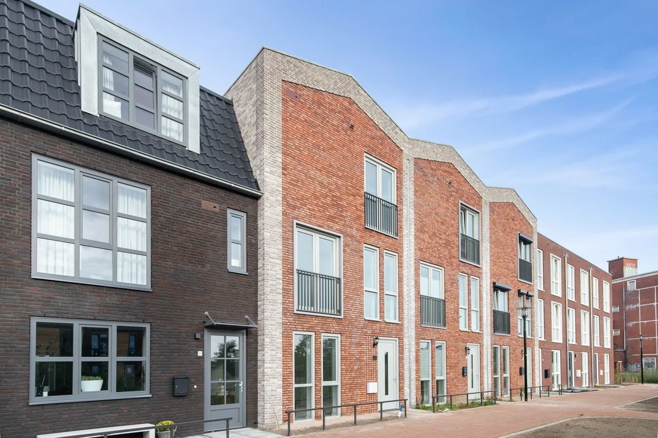 Nieuwe stadswoning aan de beek (A+++) - Afbeelding 2