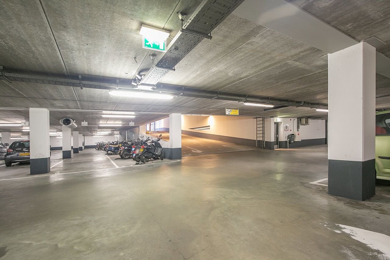 Lichte loft (109m²) aan de Veemkade - Afbeelding 15
