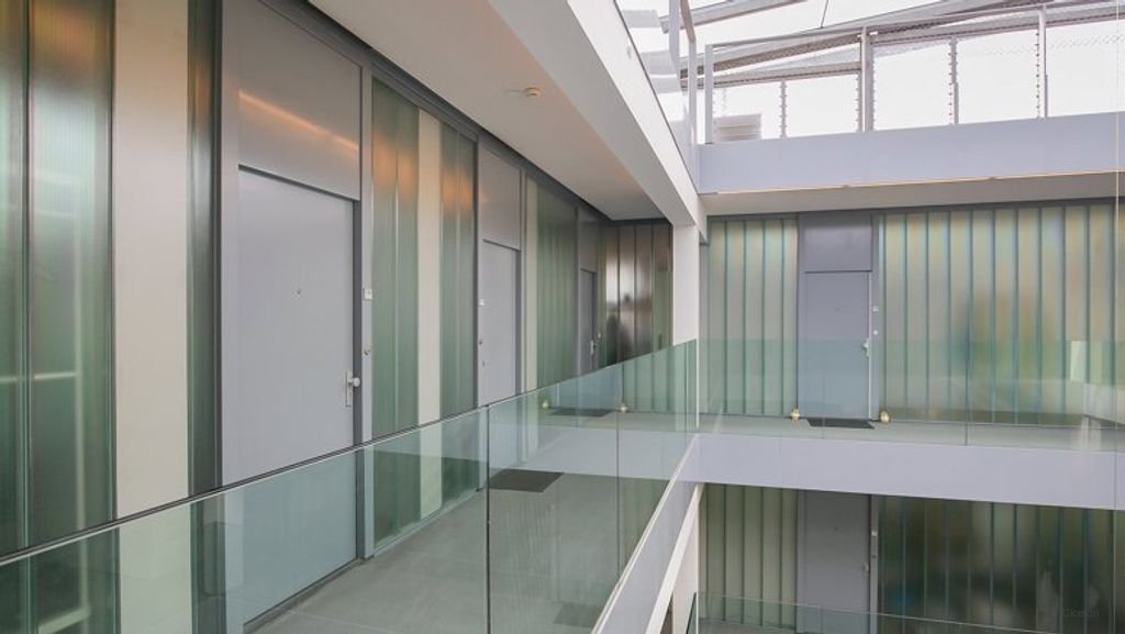 Lichte loft (109m²) aan de Veemkade - Afbeelding 2