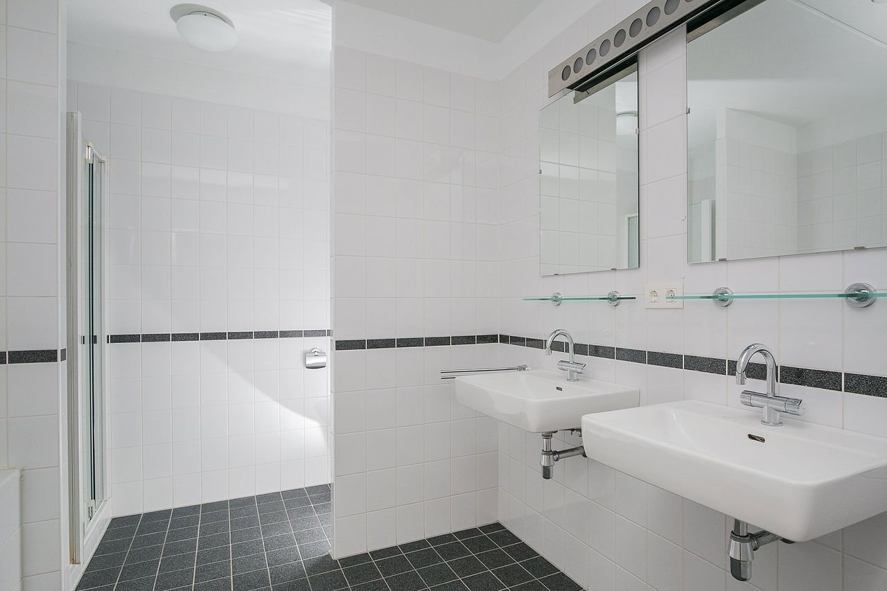 Lichte loft van 140m² in Amsterdam - Afbeelding 14