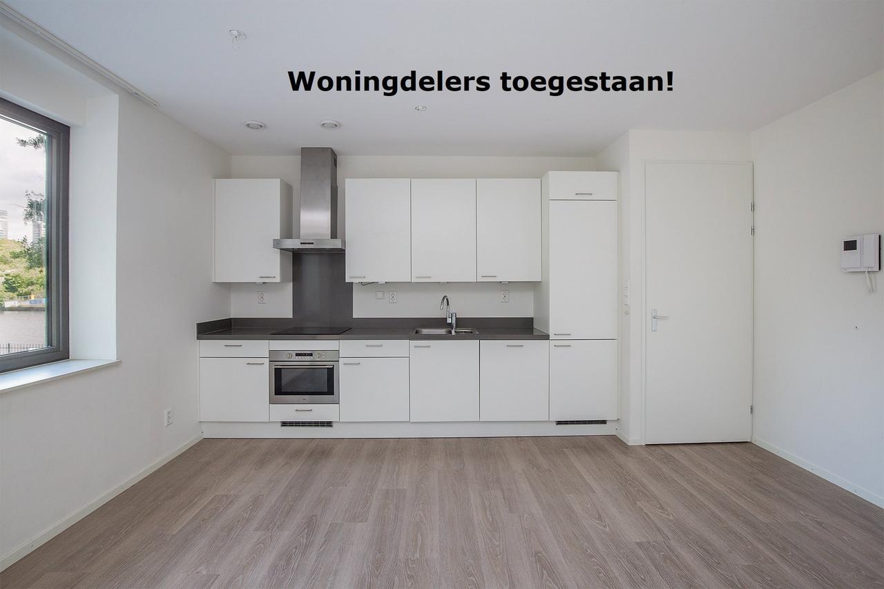 74m² appartement bij metro Overamstel - Afbeelding 5