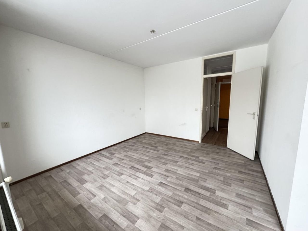 Bright 55+ apartment in Elderveld - Image 8